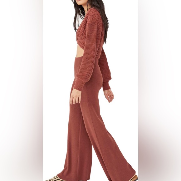 New FREE PEOPLE sweater set: sweater and pants 393J - Picture 7 of 10